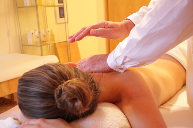 What to Expect at Massage Training School